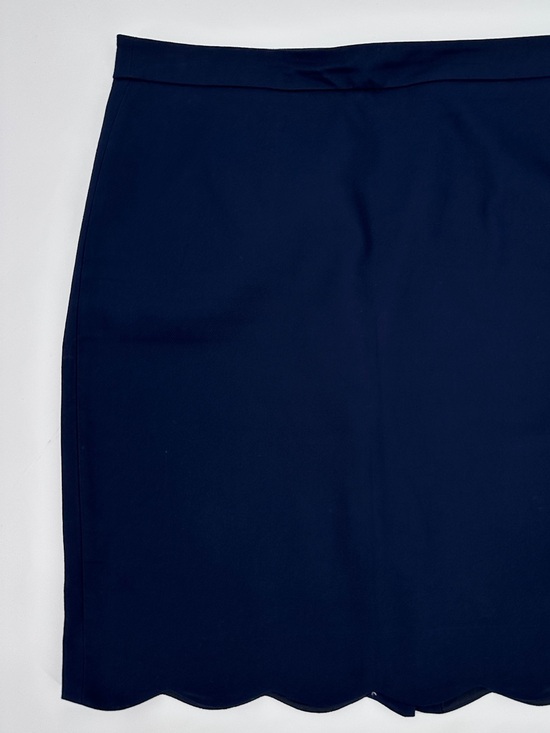 J. Crew Dresses & Skirts - J.Crew Navy Scalloped Hem Cotton Skirt Size 10 Classic Preppy